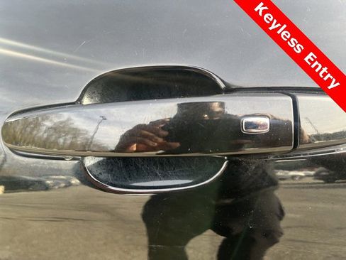 Used 2020 Chevrolet Equinox LT image 37