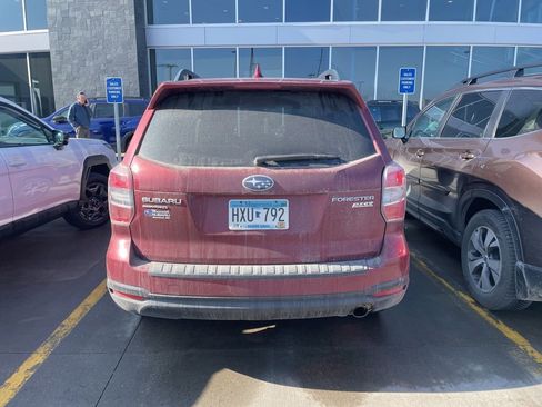 Used 2016 Subaru Forester 2.5i Touring w/ Popular Package #2 image 7