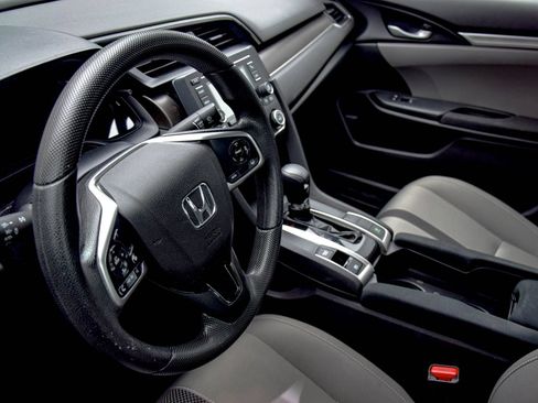 Used 2019 Honda Civic LX image 22