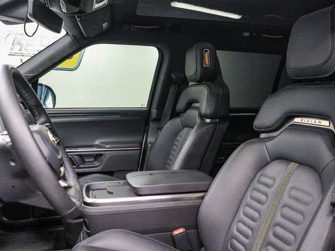 Used 2023 Rivian R1S Adventure AWD/4WD image 19