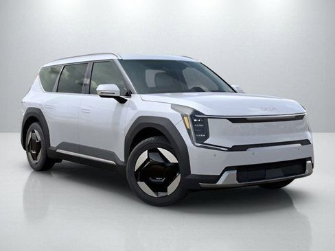 New 2026 Kia EV9 Wind AWD/4WD image 8