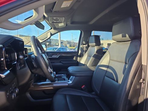 Used 2024 Chevrolet Silverado 1500 RST w/ Convenience Package II image 4