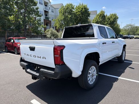 New 2026 Toyota Tacoma SR AWD/4WD image 4