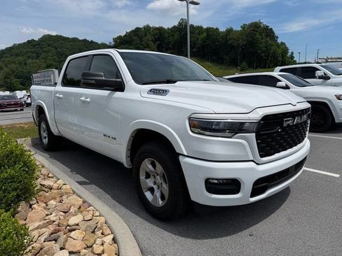 Used 2025 RAM 1500 Big Horn AWD/4WD image 19