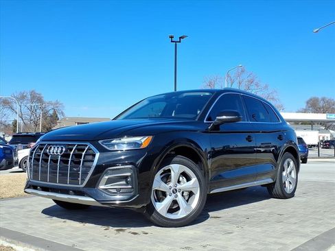 Used 2021 Audi Q5 2.0T Premium Plus w/ Premium Plus Package image 3