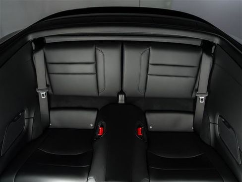 Certified 2026 Porsche 911 Carrera RWD image 39