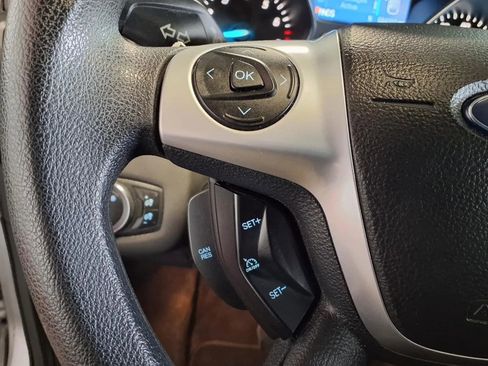 Used 2014 Ford Escape SE image 26