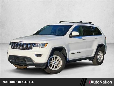 Used 2020 Jeep Grand Cherokee Laredo RWD image 1