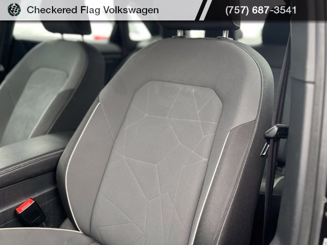 Used 2025 Volkswagen Jetta Sport FWD image 21