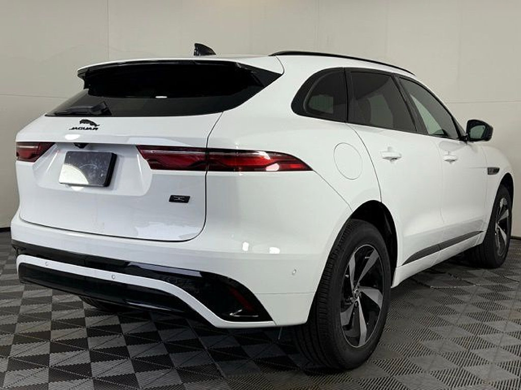 New 2026 Jaguar F-PACE R-Dynamic S AWD/4WD image 8