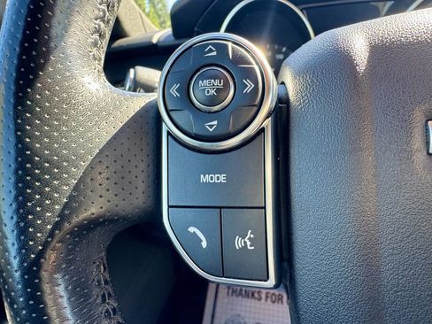 Used 2016 Land Rover Range Rover Sport HSE image 17