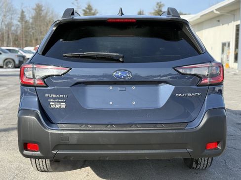 Used 2024 Subaru Outback Premium image 6