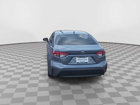 Used 2023 Toyota Corolla LE FWD image 7