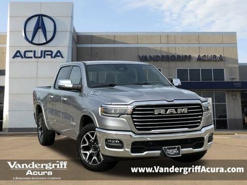 Used 2025 RAM 1500 Laramie image 1