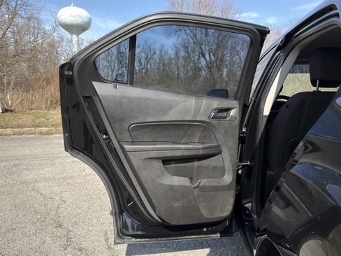 Used 2017 Chevrolet Equinox LS image 18