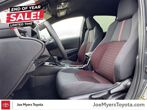 Used 2025 Toyota Corolla SE image 21