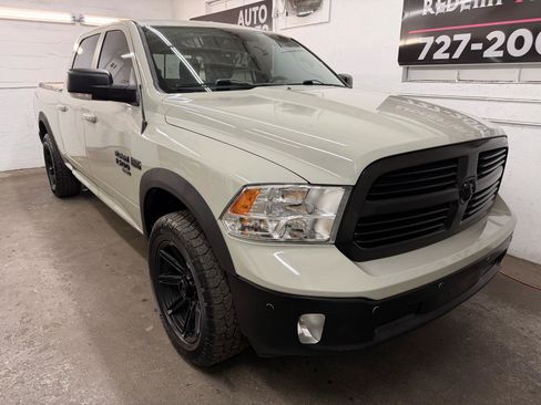 Used 2019 RAM 1500 Big Horn RWD image 7