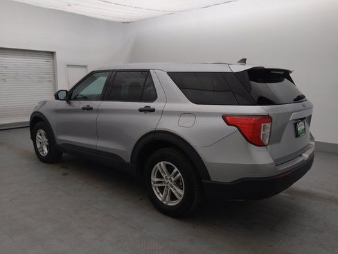 Used 2023 Ford Explorer 4WD image 3