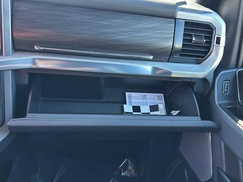 Used 2025 Ford F150 Lariat w/ Equipment Group 501A Mid image 34