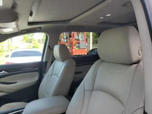 Used 2020 Buick Enclave Premium w/ Sun and Sites Package AWD/4WD image 22