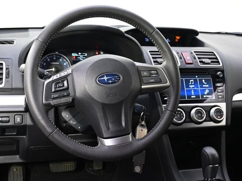 Used 2015 Subaru Crosstrek 2.0i Limited w/ Popular Package #2 AWD/4WD image 12