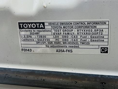 Used 2024 Toyota Camry LE w/ Convenience Package FWD image 20