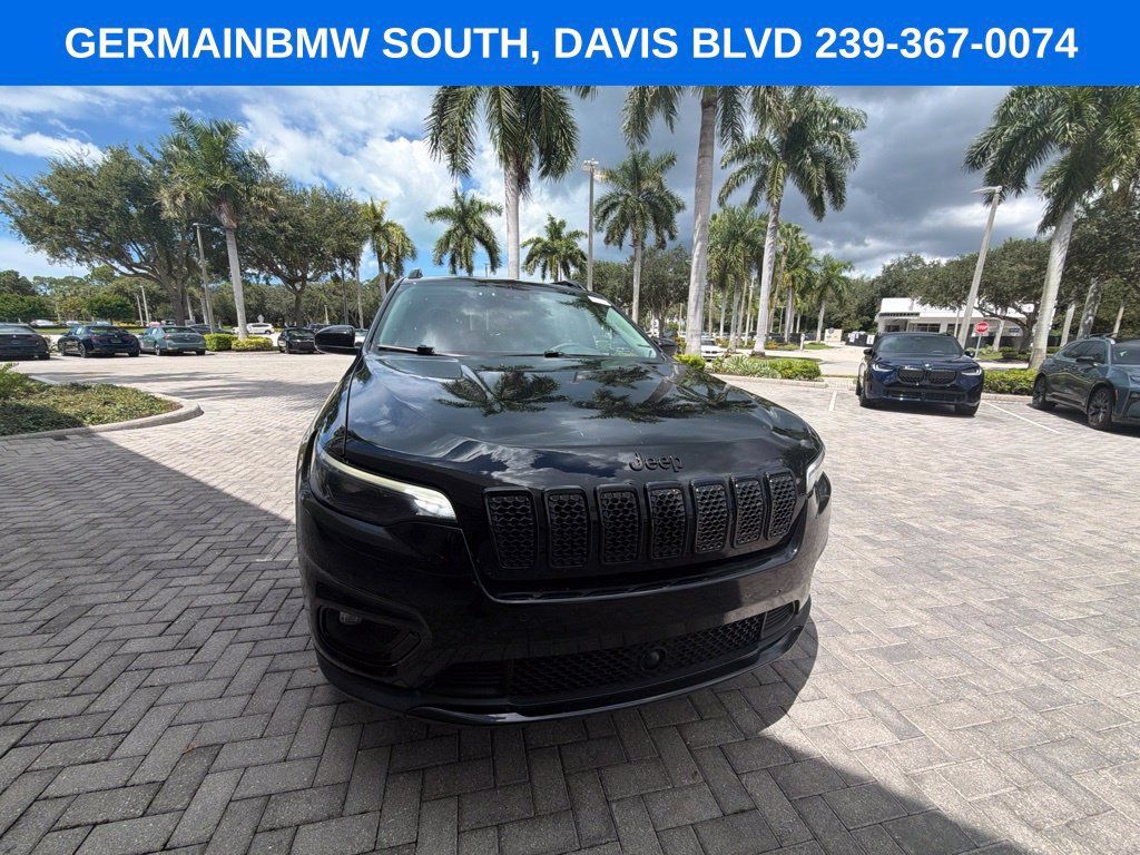 Used 2023 Jeep Cherokee Altitude Lux AWD/4WD image 17