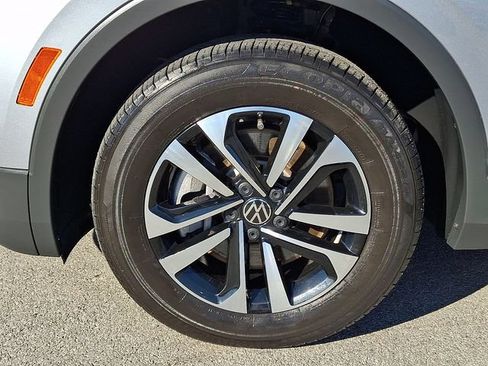 Used 2022 Volkswagen Tiguan S AWD/4WD image 8