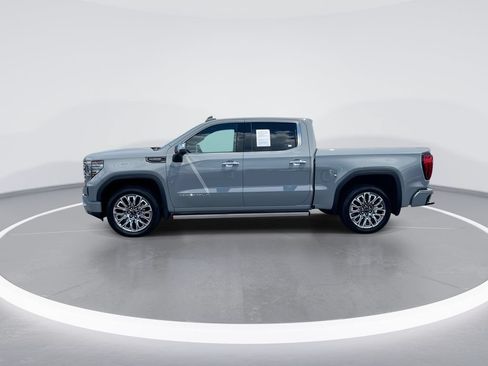 Used 2025 GMC Sierra 1500 Denali Ultimate AWD/4WD image 5