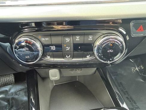 New 2026 Chevrolet Trax LT w/ Driver Confidence Package image 22