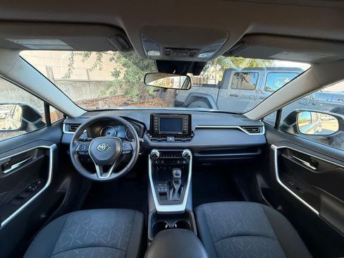 Used 2020 Toyota RAV4 Limited w/ Limited Grade Weather Package AWD/4WD image 10