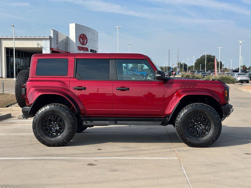 Used 2025 Ford Bronco Raptor AWD/4WD image 4