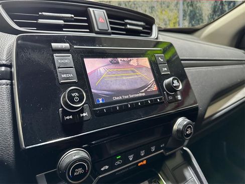 Used 2019 Honda CR-V LX image 21