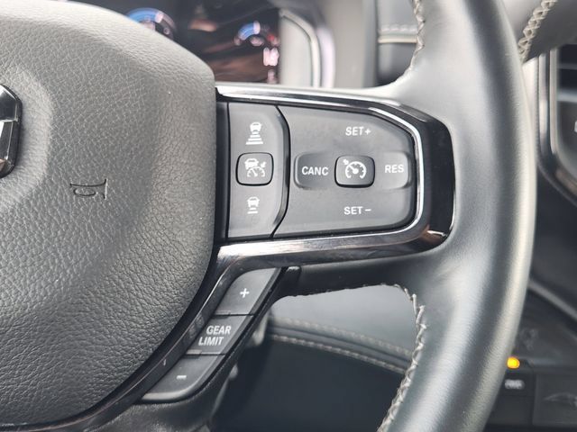 Used 2023 RAM 2500 Limited AWD/4WD image 27