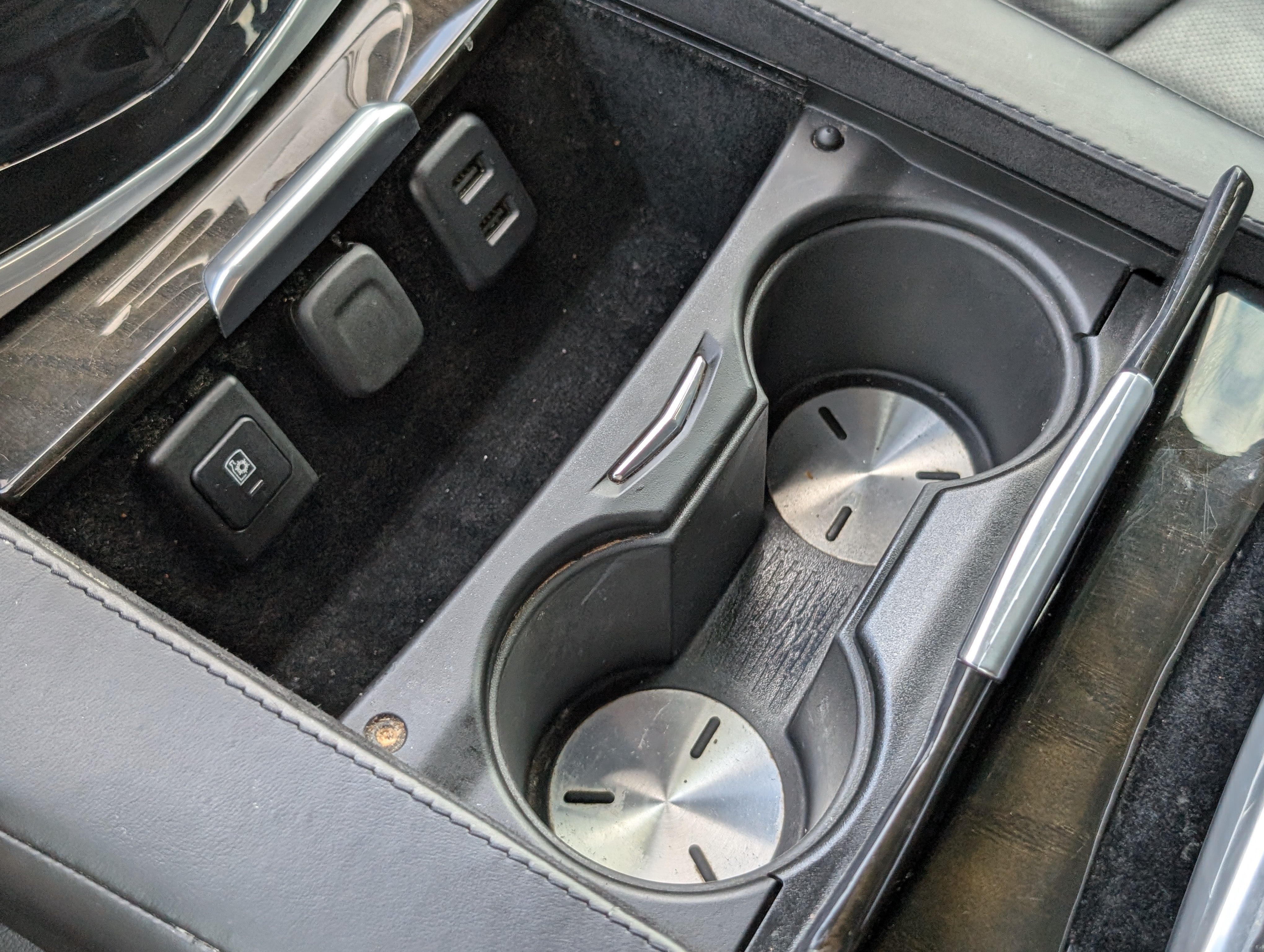 Used 2020 Cadillac Escalade Platinum AWD/4WD image 19