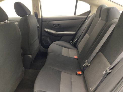 Used 2024 Nissan Sentra SV FWD image 18