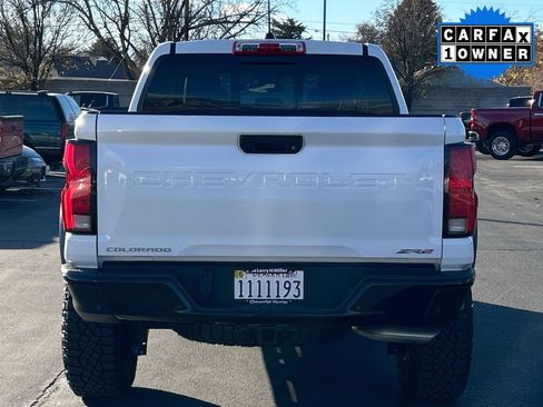 Used 2023 Chevrolet Colorado ZR2 w/ ZR2 Convenience Package III image 5