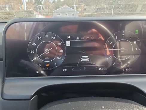 Used 2024 Kia Seltos SX w/ SX Sunroof Package image 18