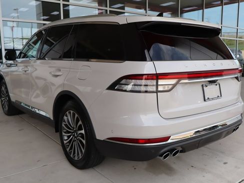 Used 2021 Lincoln Aviator Reserve w/ Equipment Group 201A RWD image 6