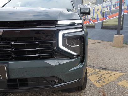 New 2026 Chevrolet Suburban RST w/ RST Capability Package