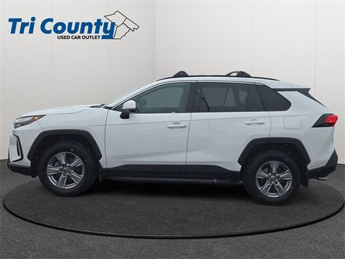 Certified 2023 Toyota RAV4 XLE image 5