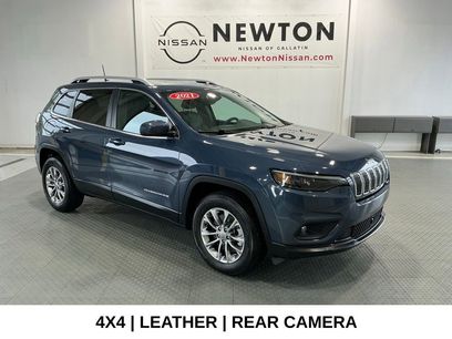 Used 2021 Jeep Cherokee Latitude Lux w/ Comfort/Convenience Group