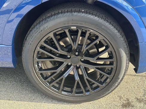 New 2026 Audi SQ8 Prestige AWD/4WD image 4