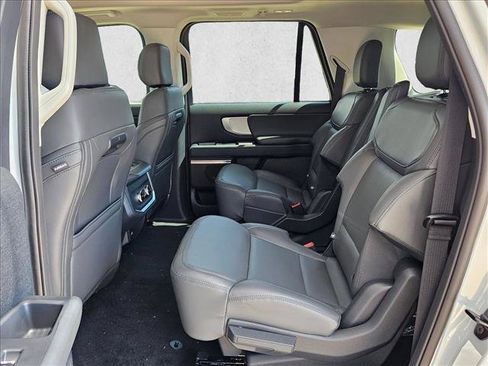 New 2026 Ford Expedition Max Active RWD image 16
