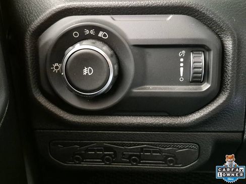 Used 2026 Jeep Wrangler Unlimited Sport AWD/4WD image 17