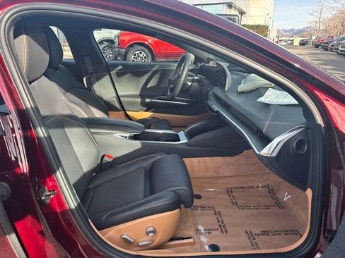 Used 2023 Lucid Air Touring image 28