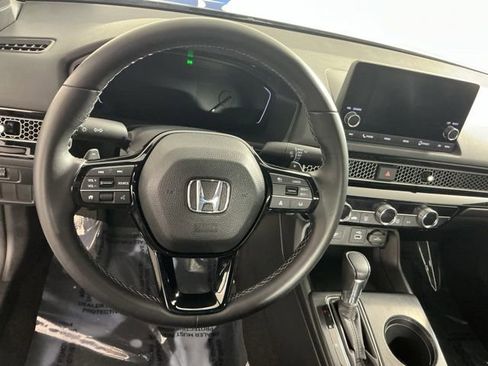 Used 2023 Honda Civic Sport image 15