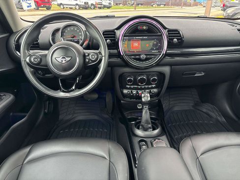 Used 2019 MINI Cooper Clubman ALL4 image 12