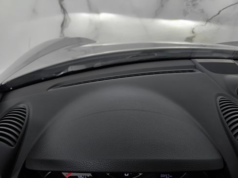Used 2025 Porsche 718 Boxster RWD image 26