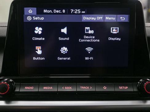 Used 2023 Kia Forte LXS image 26